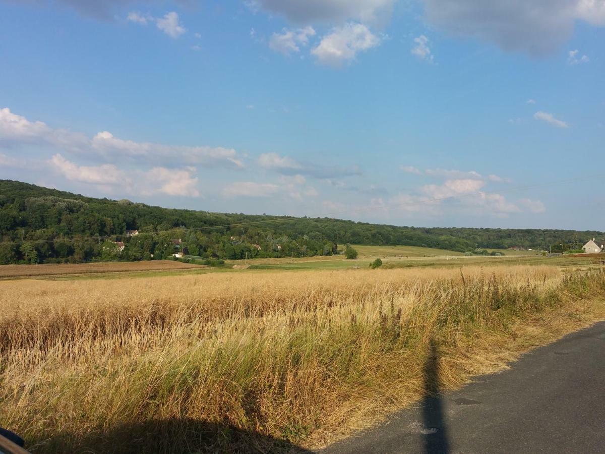 Pause Verdure En Yvelines Bazemont Exterior photo